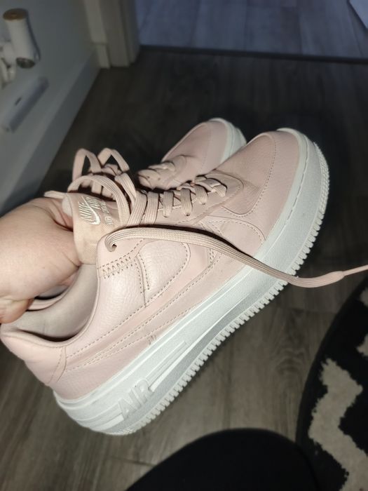 Buty Nike platformy r 40