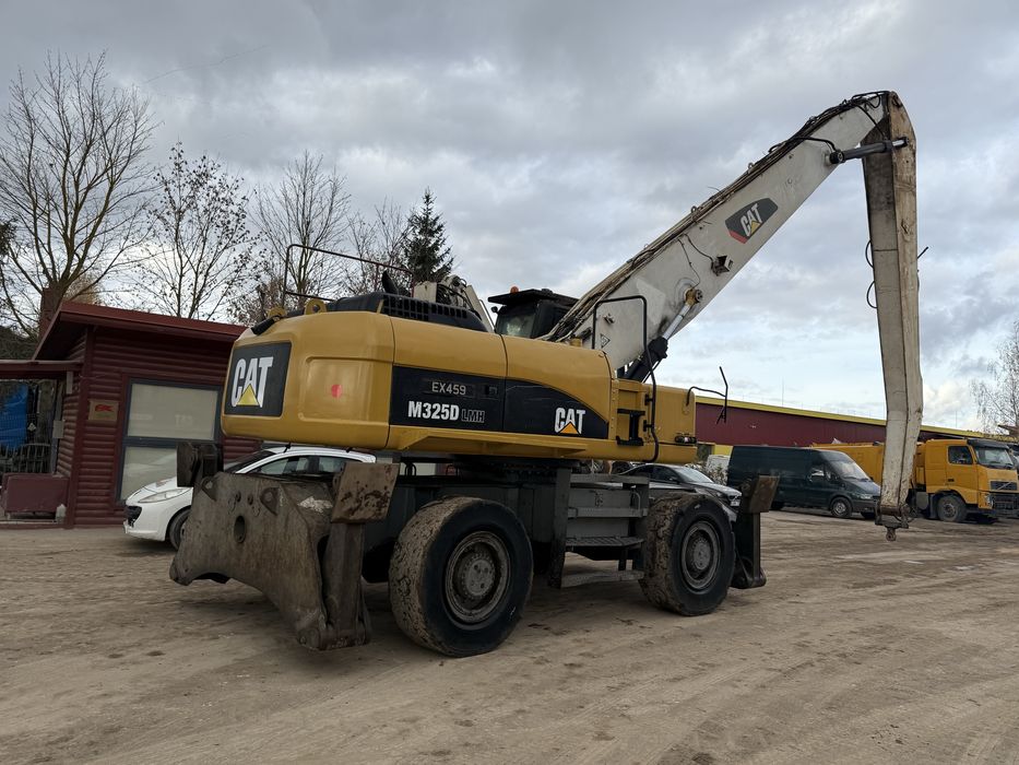 Продам перегружатель Caterpillar M 325 D LHM, 2010 г