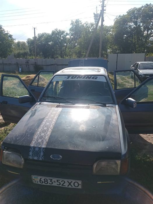 Продам срочно Форд