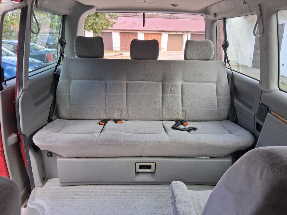 vw t4 multivan kompletne wnętrze ładny stan