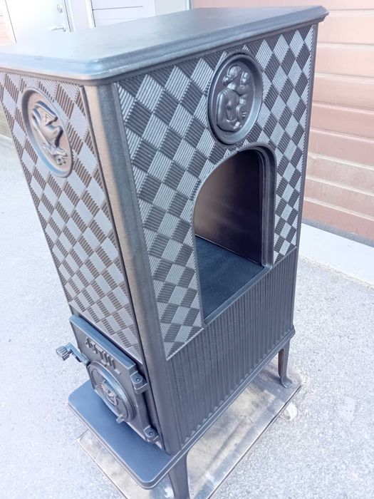 Norweski piec żeliwny Jotul 606