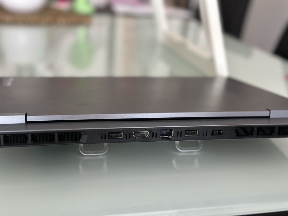 Portatil Lenovo LOQ 15IAX9