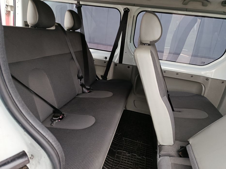 Продам Опель Віваро