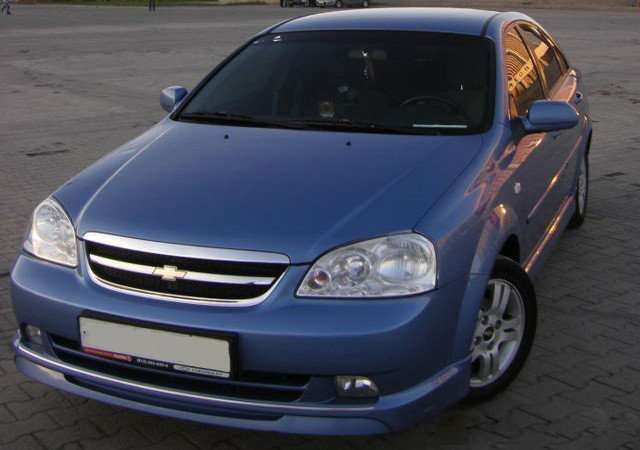 Накладка на передний бампер Chevrolet Lacetti GM Задняя юбка Лачетти