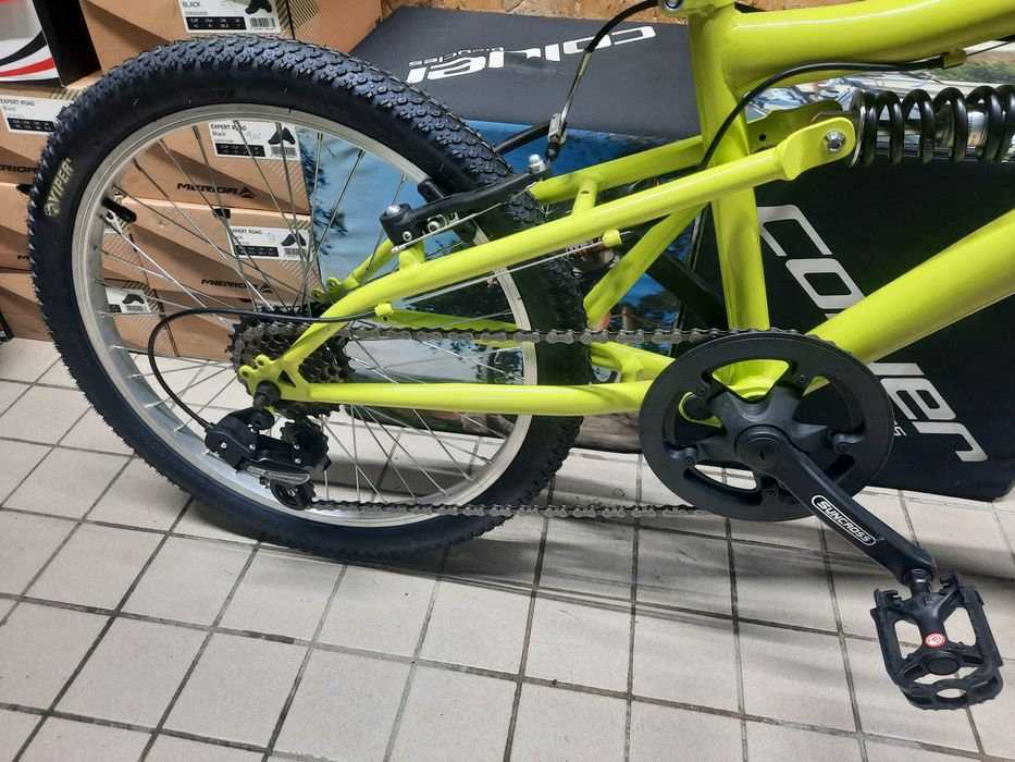 Bicicleta btt criança  roda 20 nova