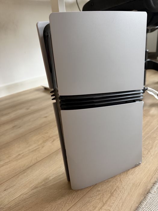 Sony Playstation 5 pro, komplet