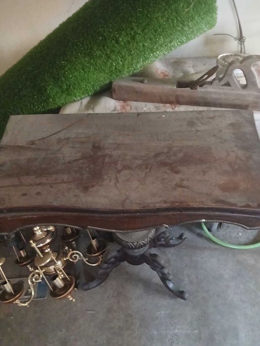 Mesa de jogo antiga