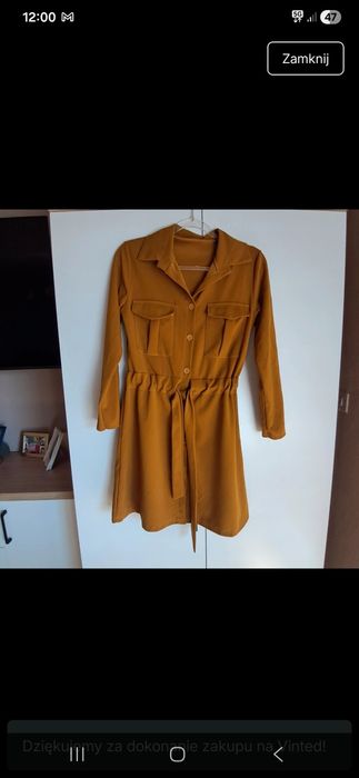 Musztardowa sukienka