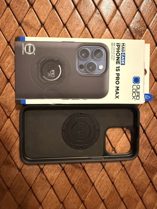 Etui Quad Lock Iphone 15 pro max
