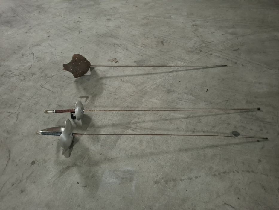 Espadas esgrima a um preço acessível