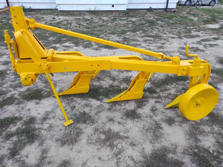 Pług huard 3+1 skibowym