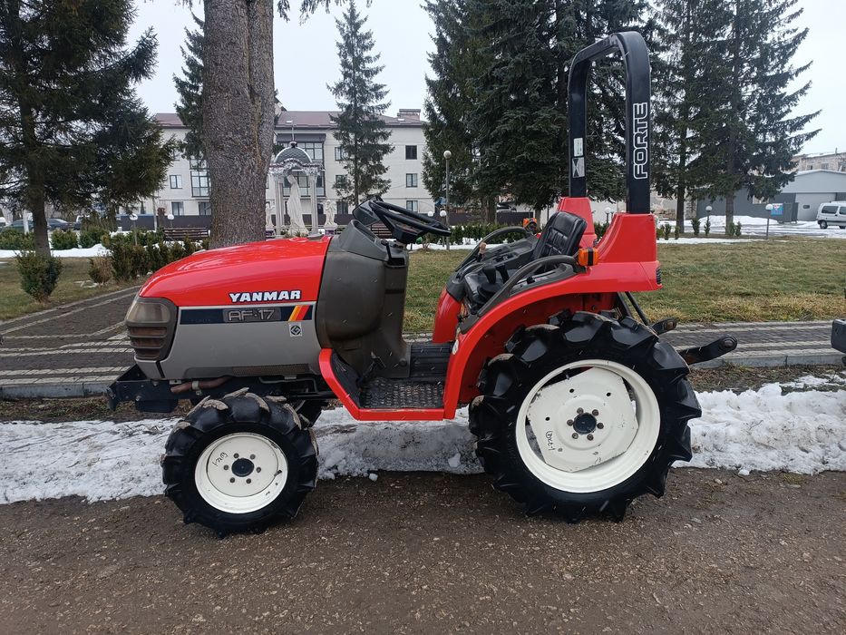 Японський мінітрактор.Трактор Янмар .Кубота.