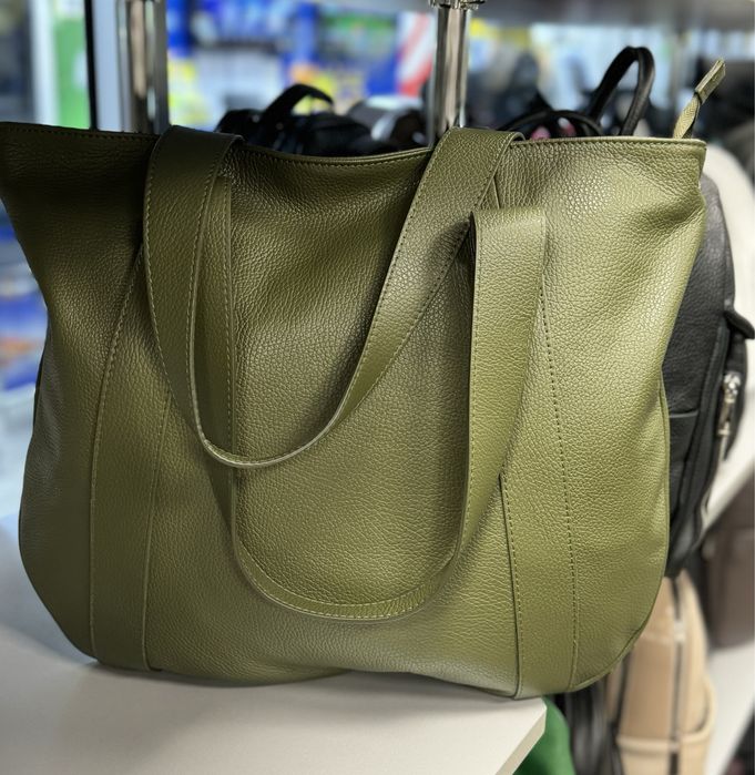 Велика сумка шкіряна хакі олива Сумка італійська хобо Велика сумка