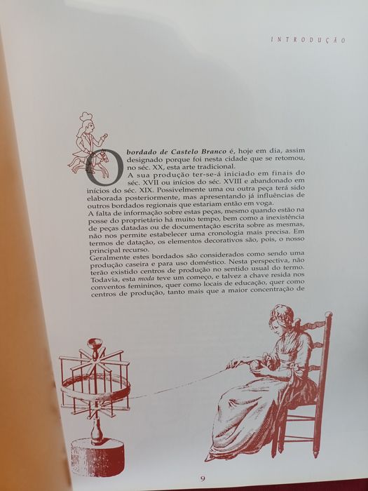 Livro sobre as colchas de Castelo Branco