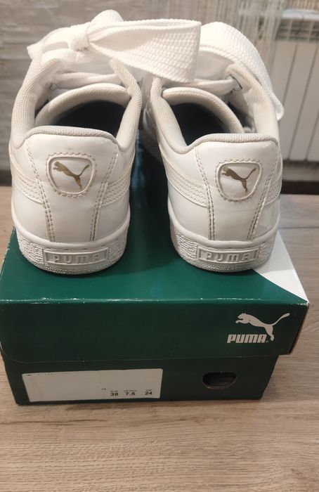 Białe sneakersy Adidasy Puma Basket z kokardami 38