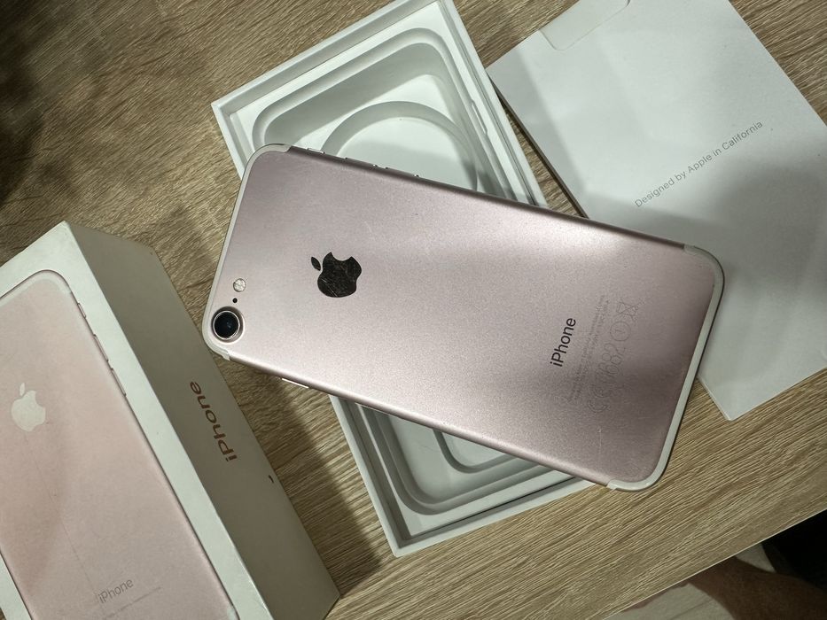 iPhone - iPhone7 ピンクゴールド128G Apple - iPhone7 ピンクゴールド128Gの通販 by にこ's shop
