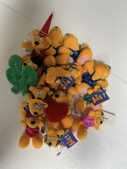 Peluches porta chave e de colar ao vidro