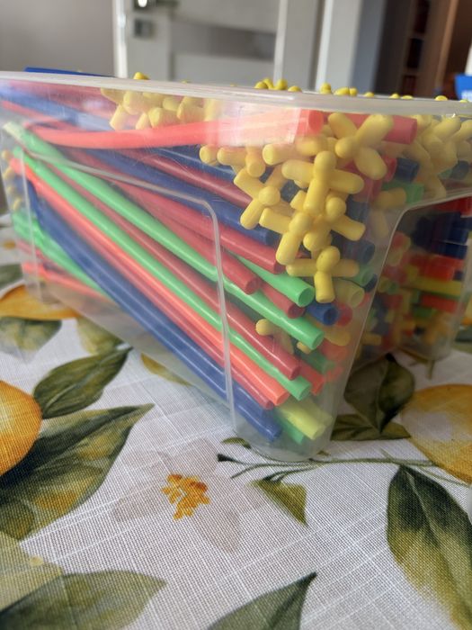 Klocki konstrukcyjne słomki, rurki, patyczki