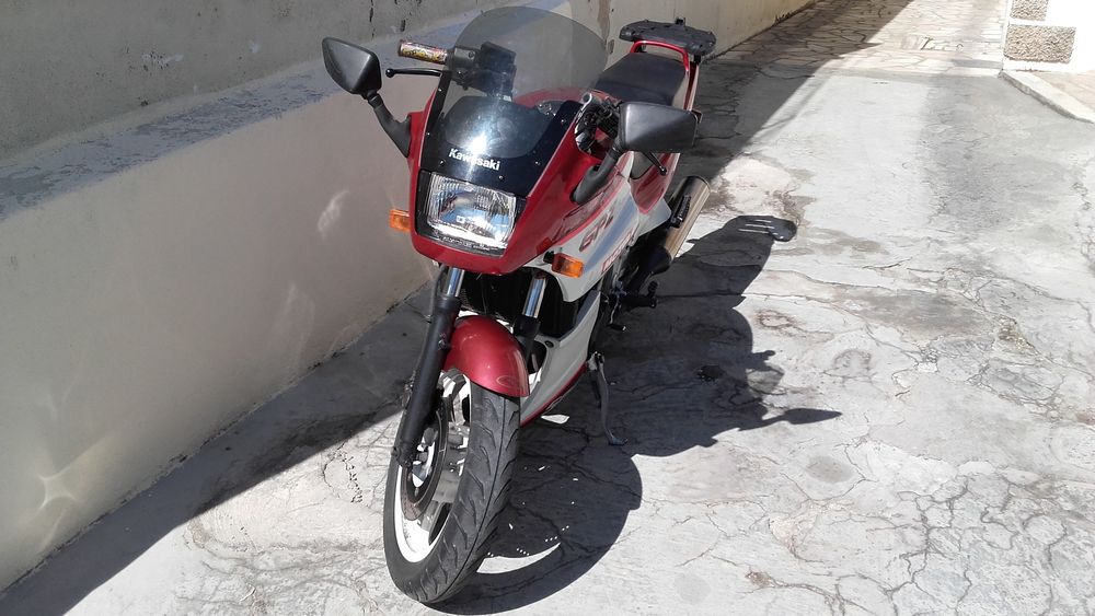 Kawasaki GPZ 500S