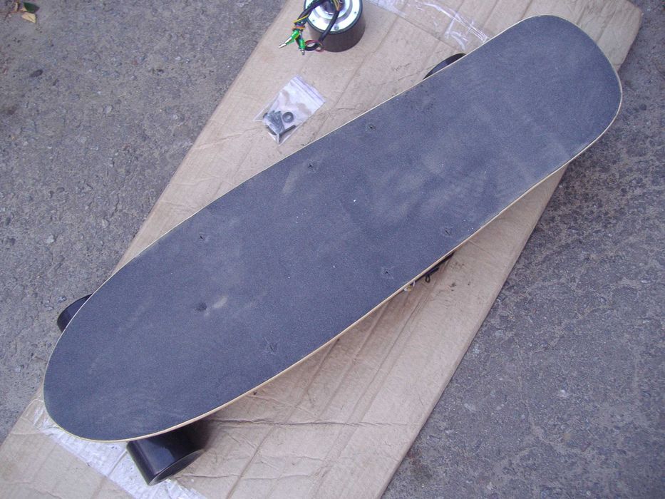 Электроскейт 24v (не комплектный,желательно в сборе) без мотор-колеса