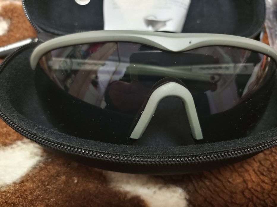 Окуляри балістичні.