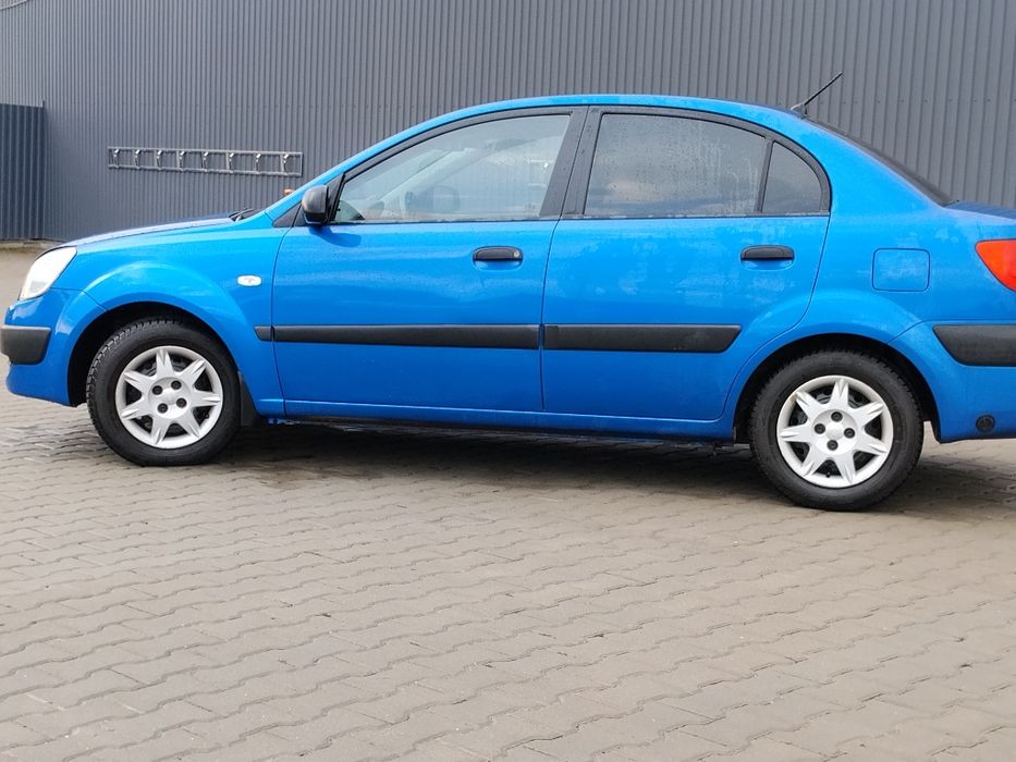 Продам Кіа Ріо 1.4 газ - бензин