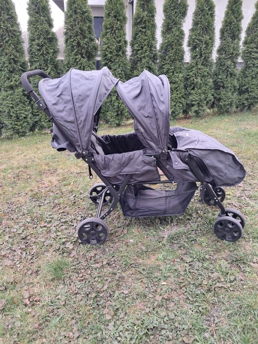 Wózek na dwójkę dzieci,bliźniaczy prawie nowy