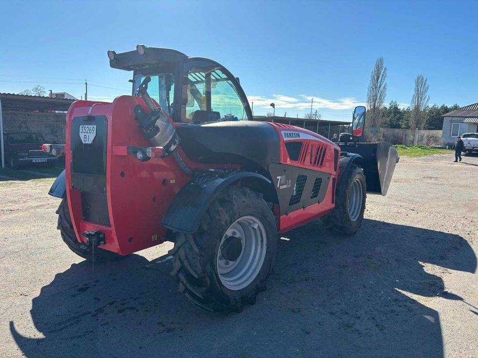 Навантажувач телескопічний FARESIN FH 7.35