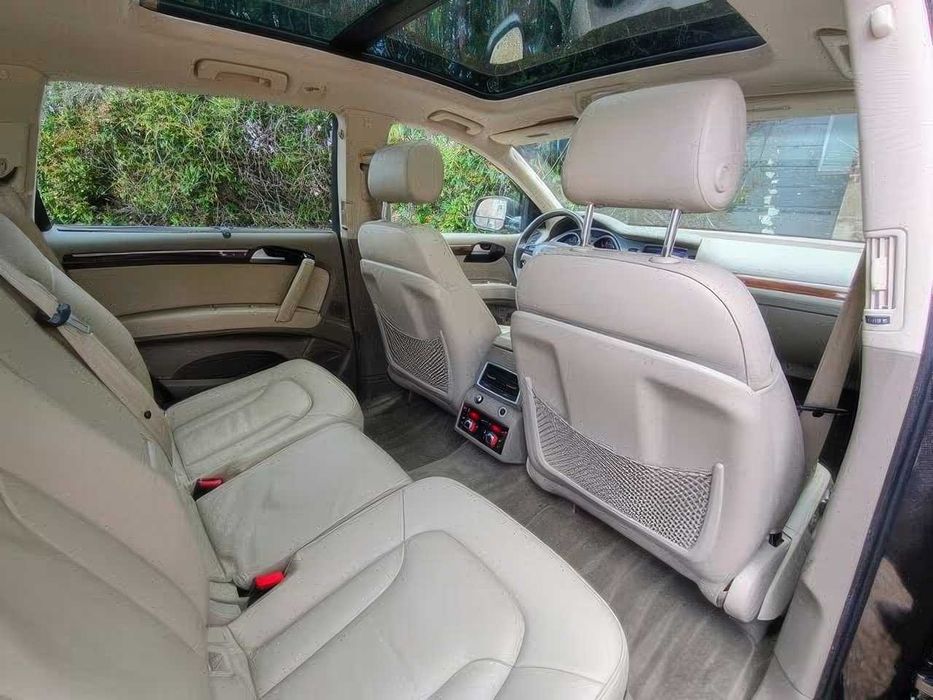 Audi Q7      2014