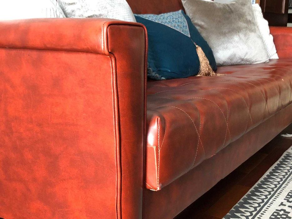 Sofá cama e poltronas