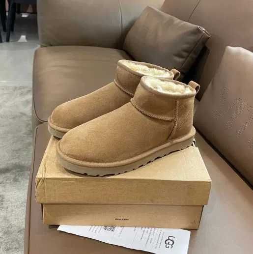 UGG Classic Mini Boots kolor kasztanowy R.37