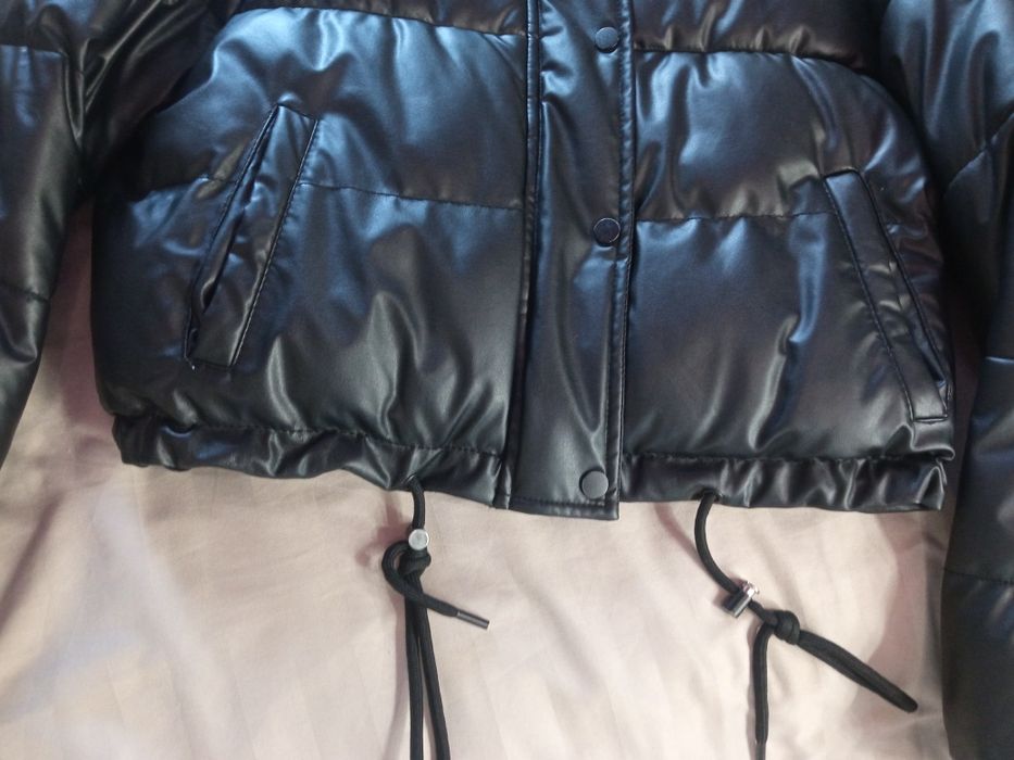 Куртка женская черная