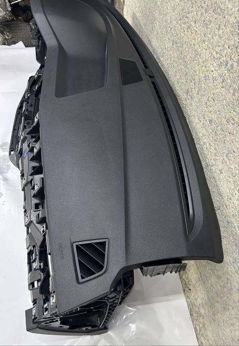 Торпедо Панель Airbag Vw Taos Таос США (21-24) USA 2GJ857003CFLG