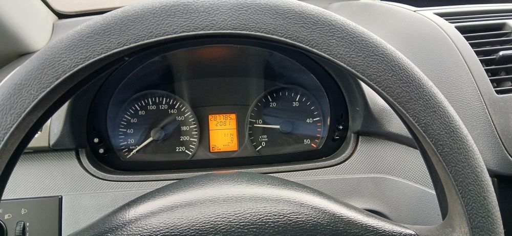 Vendo Mercedes-benz vito 109 CDi