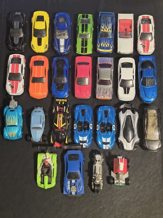 Hot wheels samochodziki