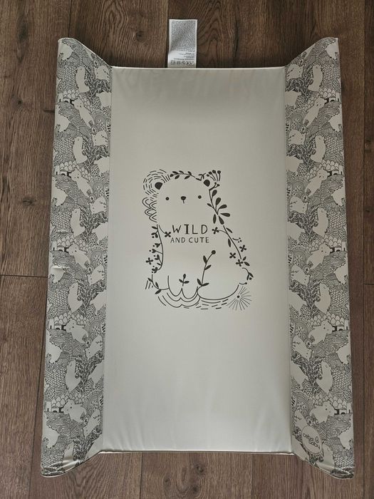 Пеленальна дошка