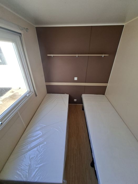 * CASA PRÉ-FABRICADA NA OCASIÃO TRIGANO DE 9X4 METROS EM LISBOA.