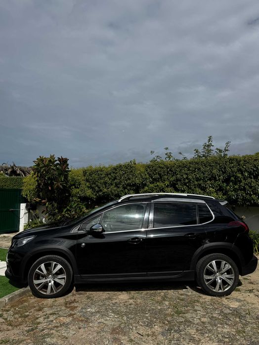 Peugeot 2008 1.2 Gasolina Automático, 2018, 119.000 km – Esmoriz foto 3