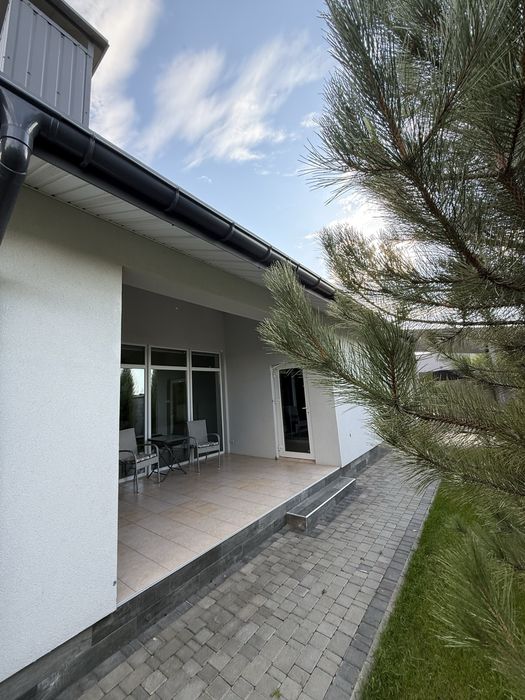 Продам дом в Новоалександровке