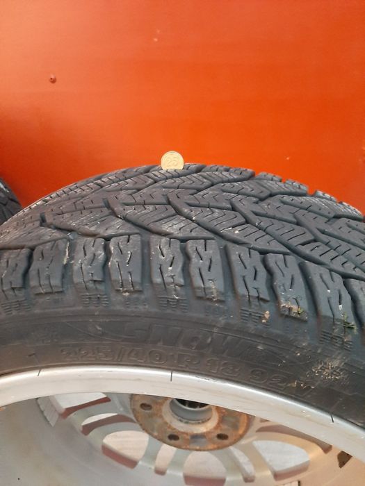 Титани з резиною r18