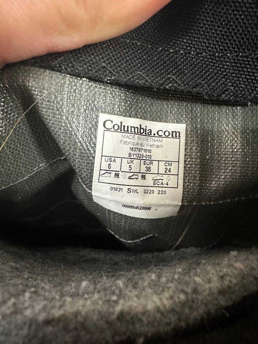 Зимове взуття Columbia 38 розмір.