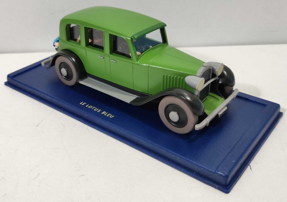 Carro -  Tintin e o Lotus Azul - Limousine, anos 20
