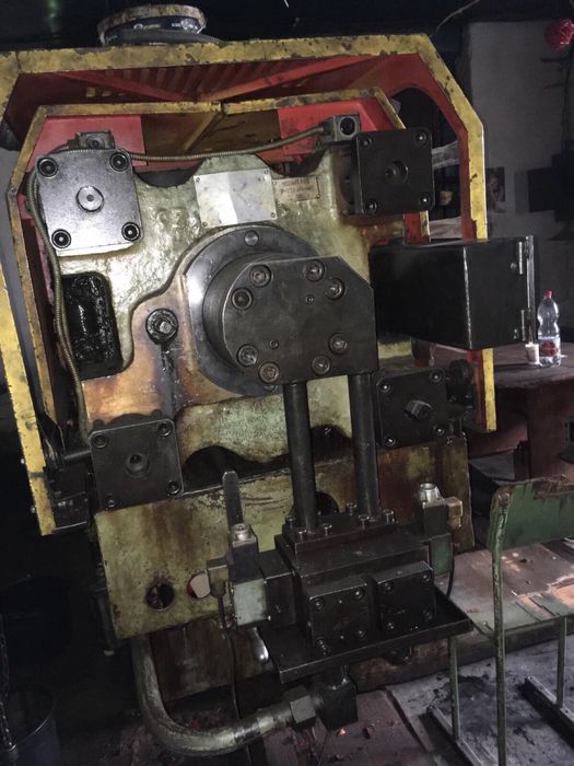 Продам Термопласт автомати ДЕ 125 в-цтво.Хмельницьк 2шт.