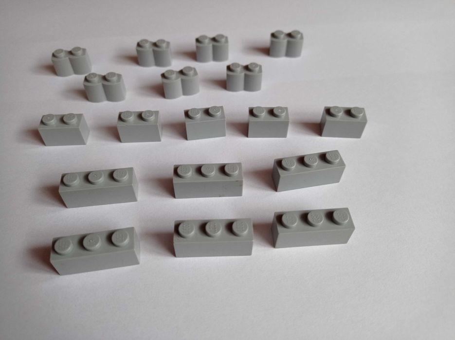 Klocki Lego, 1x2 (30136), 1x2 (3004), 1x3 (3622), kolor jasny szary
