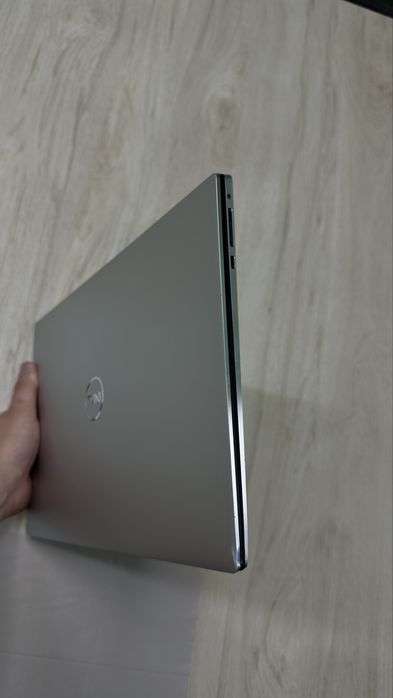Dell XPS 15 9520 OLED 3.5K / i9-12900HK / RTX 3050 Ti / 16GB DDR5