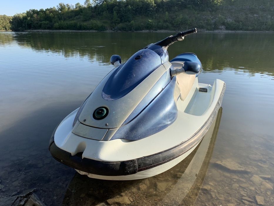 Продам гидроцикл.