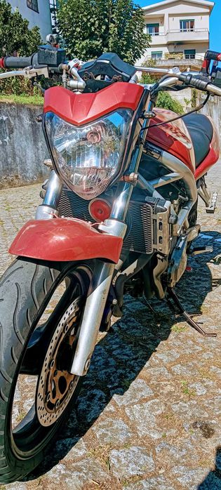 Suzuki bundit 400