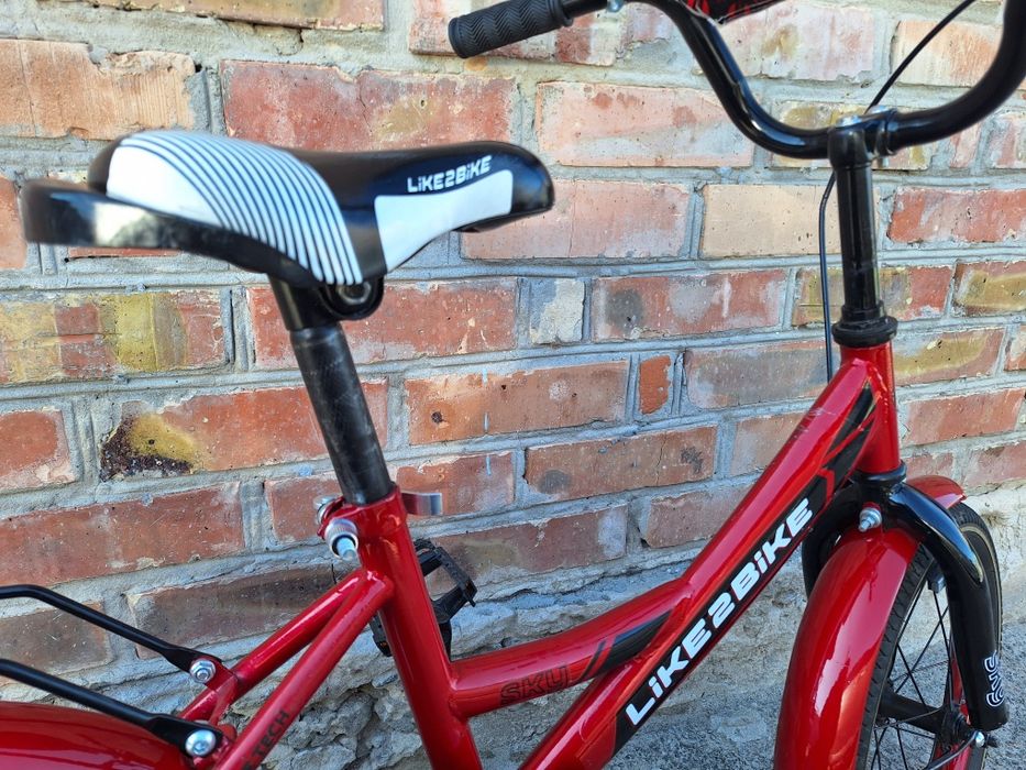 Дитячий велосипед Like2bike Sky 16 дюймів з багажником (Червоний)