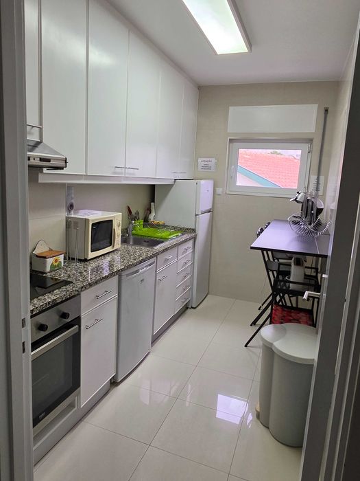 Quarto junto ao ISCAP e Hosp. S. João