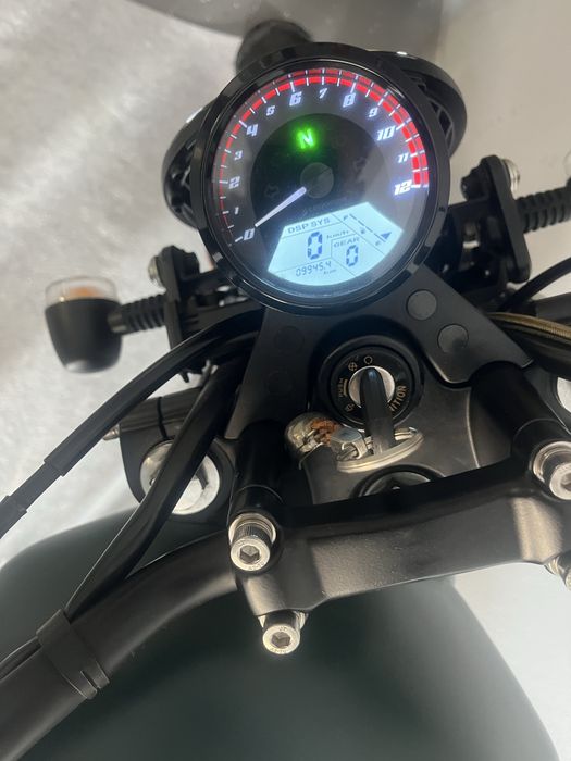 UM scrambler X Naked 125